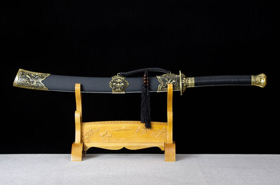 Jiang Long Broadsword - Cinematic Chinese War Dao, Hand-Forged in Longquan Tradition, 4.5cm Wide Blade with Anti-Slip Grip, for Display & Collection,Hand-forged katana