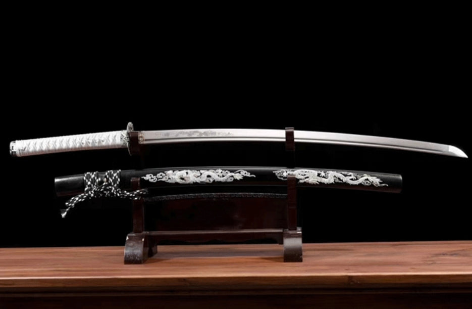 White Dragon's Roar Anime Katana, Manganese Steel with Lacquered Wood Sheath, 103cm Overall & 73cm Blade, Lightweight Design