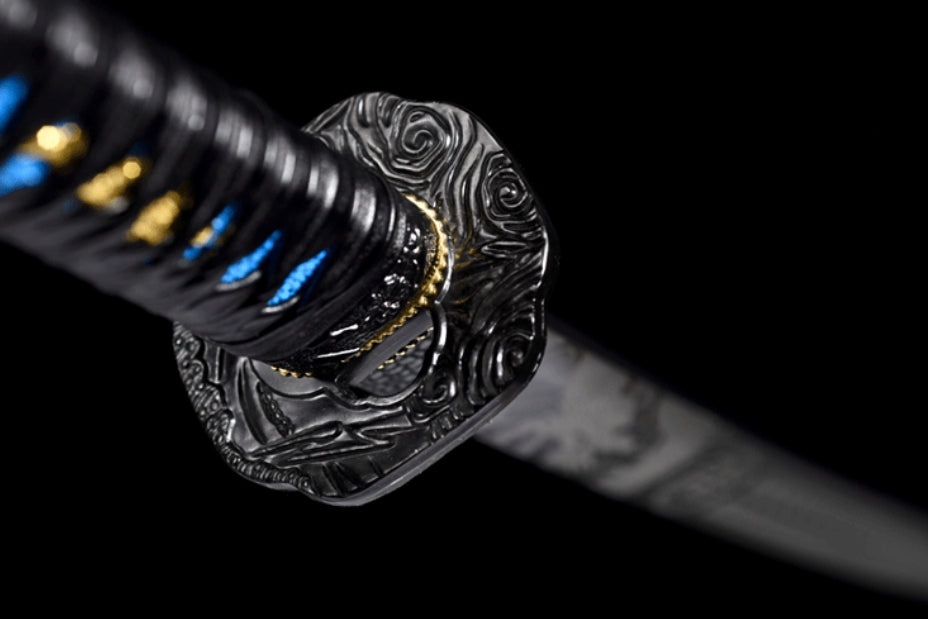 Dream Dragon Movie Katana, Forged from High Carbon Steel, 103cm Overall & 1.1kg Net Weight, Lacquered Wood Sheath, Well-Balanced