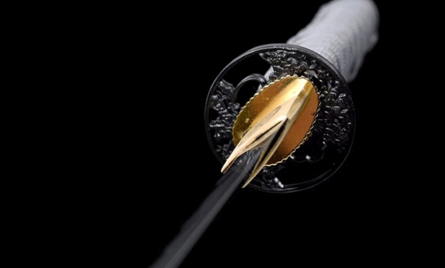 Movie Prop “Blade” Short Katana - Japanese Style, 33cm High Manganese Steel Blade with Lacquered Wood Sheath, Compact Collectible