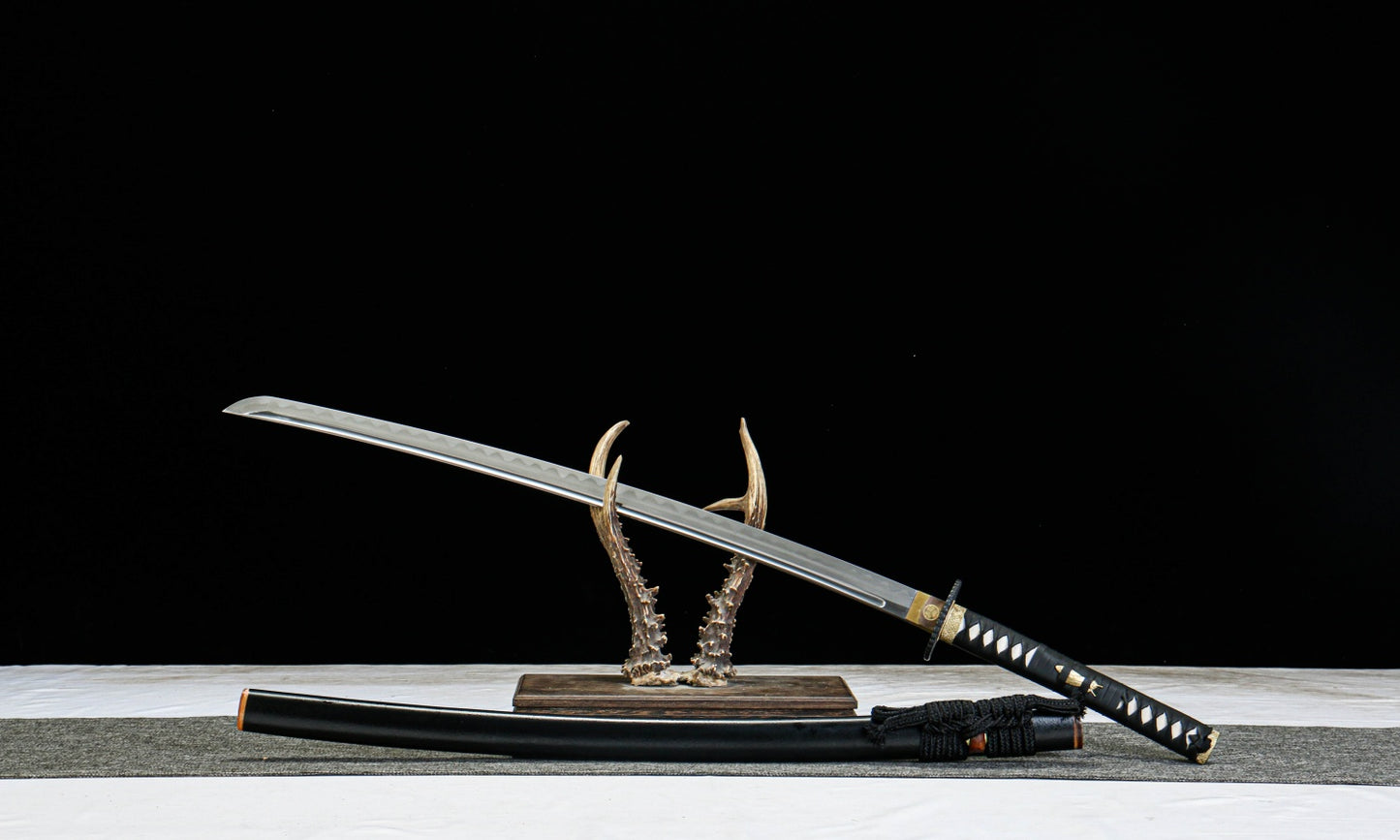 Hand-Forged "Luminous Star" Katana - 28.3" Laminated Steel Blade | Iron Mounts & Cedar Saya | No.2810Hand-forged katana