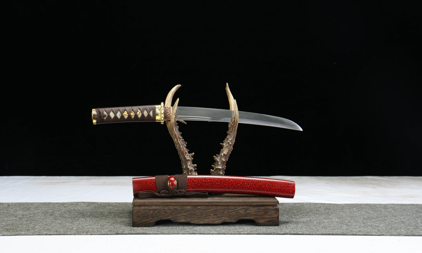 "Celestial Flame" 1065 Steel Wakizashi - 12.6" Oil-Tempered Blade | Zinc Alloy Fittings & Cedar Saya | No.310Hand-forged katana