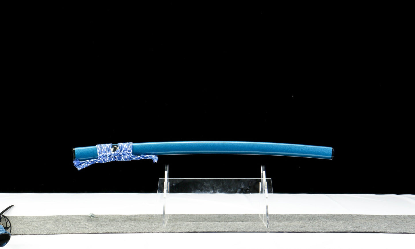 "Azure Flow" 28.3" Damascus Clover Pattern Katana | Chinese Pistache Scabbard & Genuine Ray Skin Handle | Iron Fittings | No.670Battle-ready katana