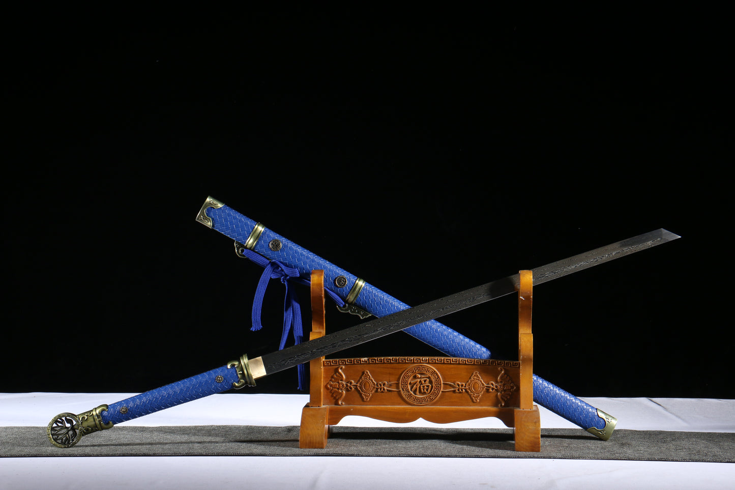 Bai Yue Kui Tang Dao from “Ling Long” - High-End Damascus Steel Prop, Meticulously Crafted, Model 570, Anime & Game Collectible,Hand-forged katana