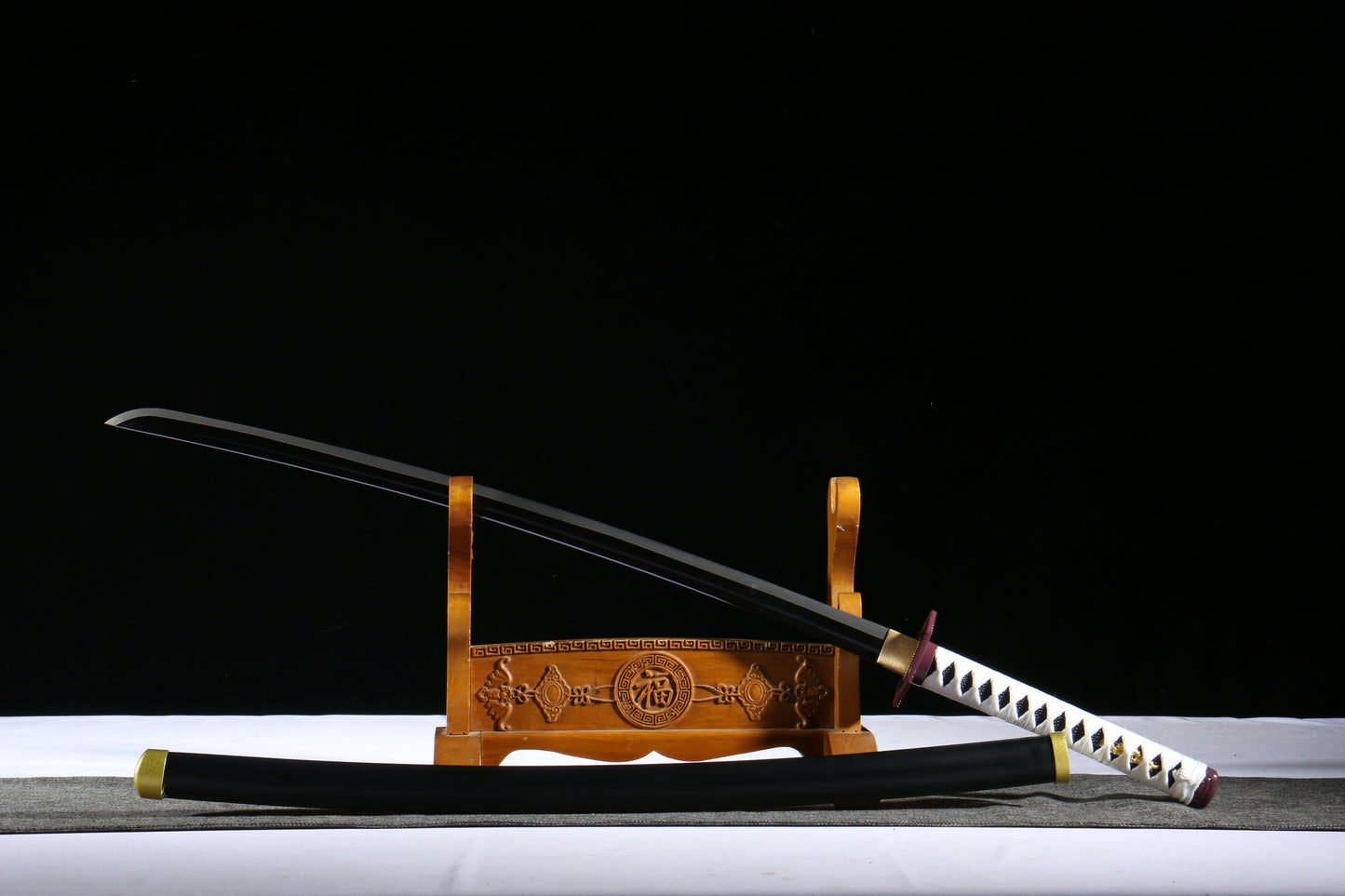 Tomioka Giyuu Themed Sword, 1045 Steel Blade with Black Finish & Painted Sheath, 105cm Lightweight Design, Anime Collectible,Hand-forged katana