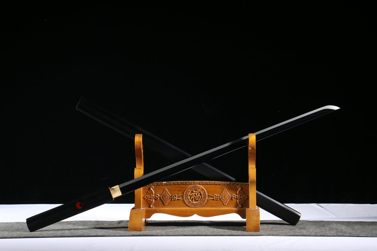 Naruto Style Black Kusanagi, 103cm & 1.2kg Lightweight, 1045 Steel Construction with Black Finish, Anime Prop for Display & Fans,Hand-forged katana