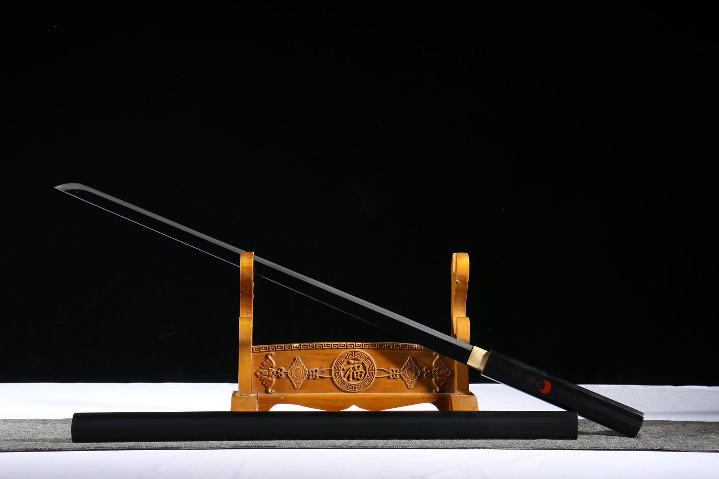 Naruto Style Black Kusanagi, 103cm & 1.2kg Lightweight, 1045 Steel Construction with Black Finish, Anime Prop for Display & Fans,Hand-forged katana