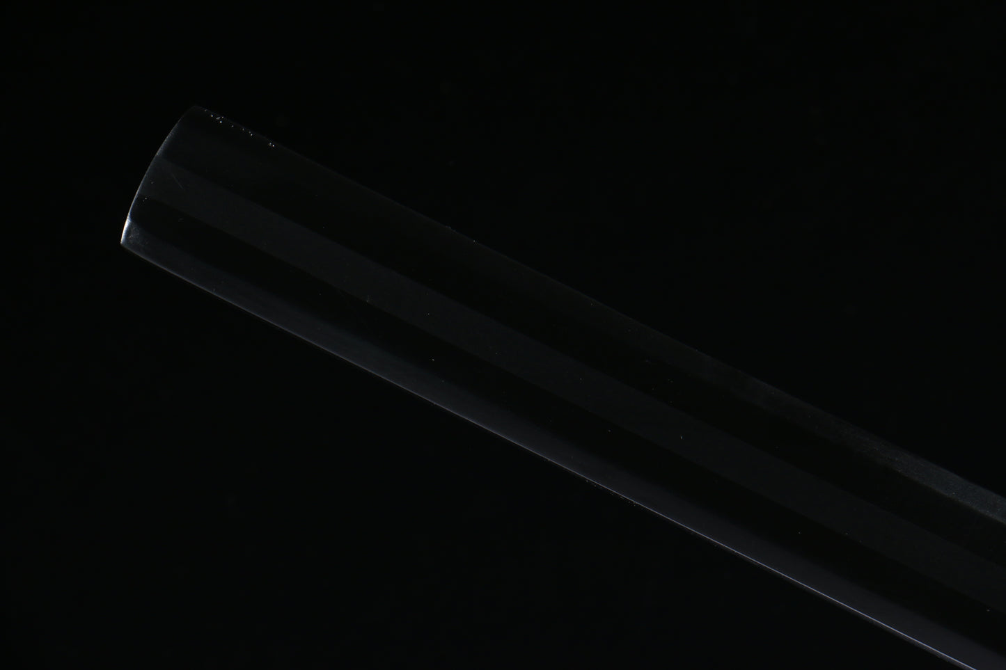 Naruto Style Black Kusanagi, 103cm & 1.2kg Lightweight, 1045 Steel Construction with Black Finish, Anime Prop for Display & Fans,Hand-forged katana