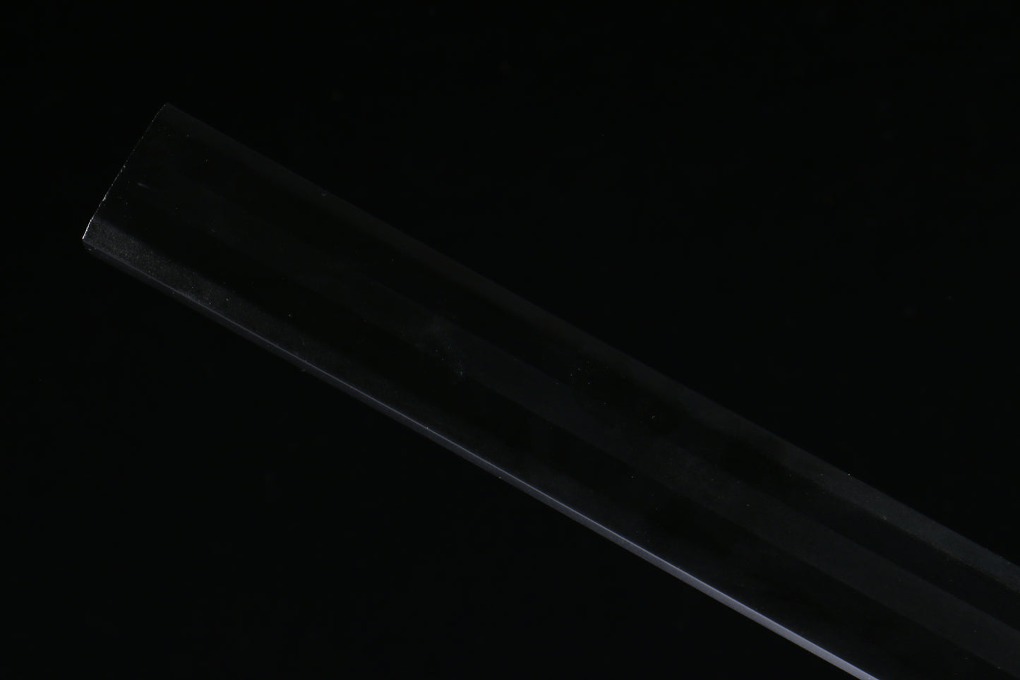 Naruto Style Black Kusanagi, 103cm & 1.2kg Lightweight, 1045 Steel Construction with Black Finish, Anime Prop for Display & Fans,Hand-forged katana