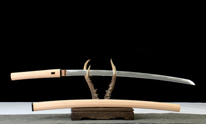 "Silent Engraving" T10 Clay-Tempered Katana - 28.7" Hand-Polished Blade | Full Beech Wood Saya | Horn Koiguchi & Sukashi Tsuba | No.2610Hand-forged katana