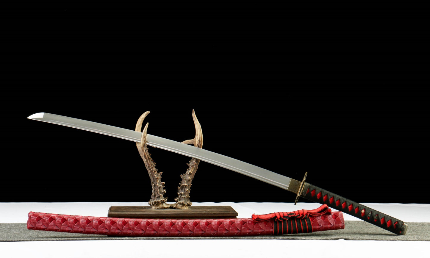 "Abyssal Flame" 1065 High Carbon Steel Katana - Oil Quenched & Tempered/Blue Stained Hardwood Sheath - Zinc Alloy Fittings (40.5" Overall) Handcrafted No.370Battle-ready katana