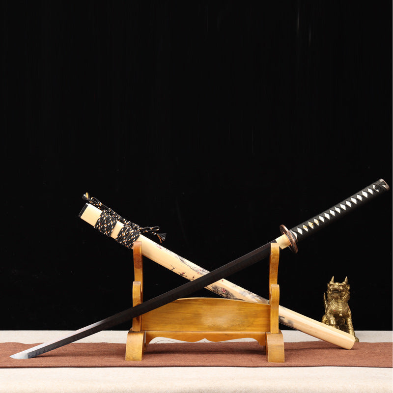 "Black Rose" Japanese T1095 Steel Samurai Sword, Clay-Tempered Blade with Gilded Alloy Fittings (104cm Overall), Non-Sharpened Collectible Sword for Display & Gift